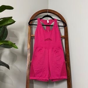 Offline by Aerie MEDIUM Pink Seamless Mesh Athletic Lounge Romper